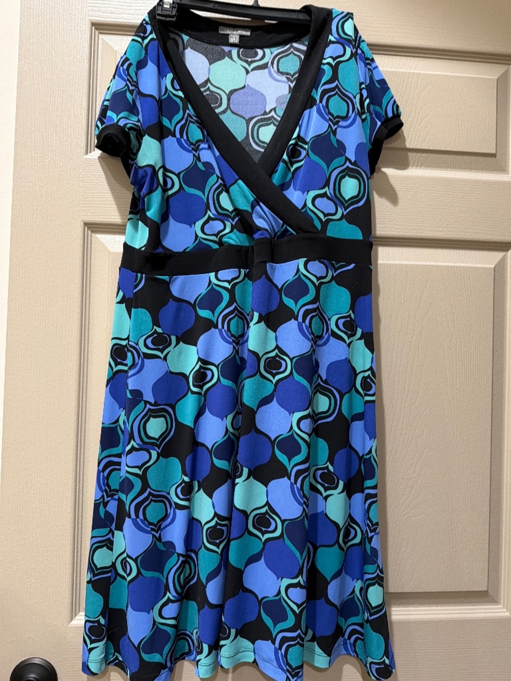 Cute dress - size L